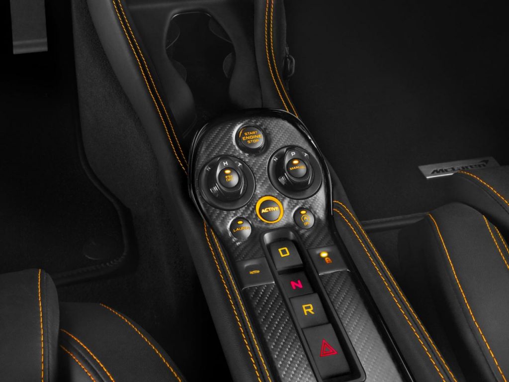 hd-new_york_2015_mclaren_570s_coup_1-11