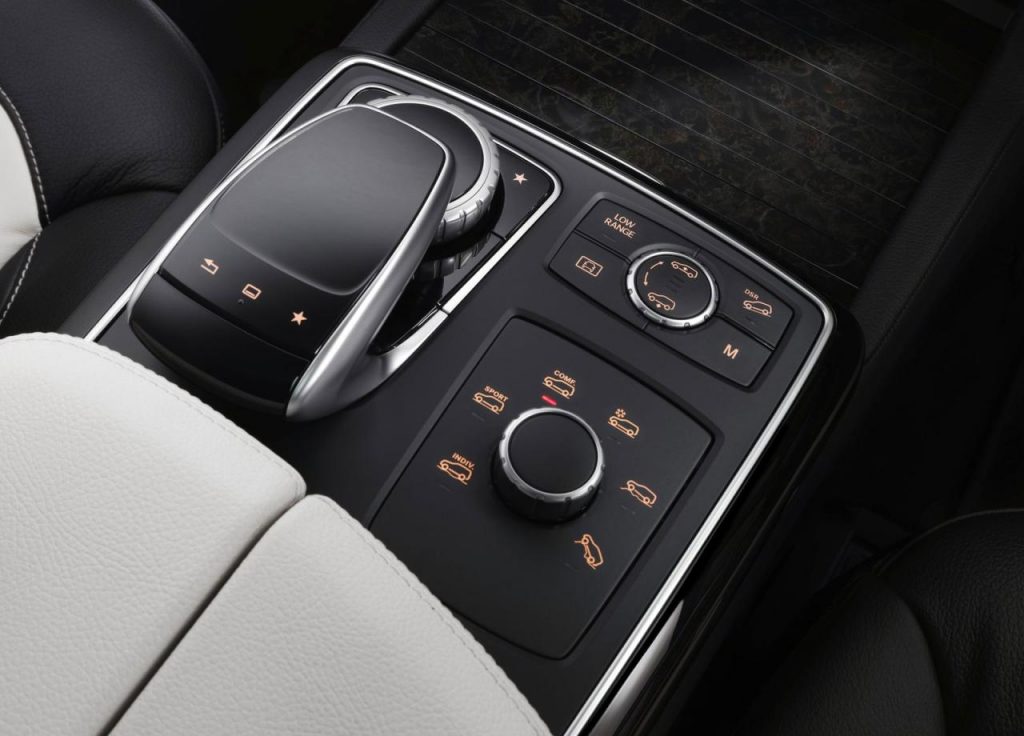 hd-new_york_2015_mercedes_gle_1-31