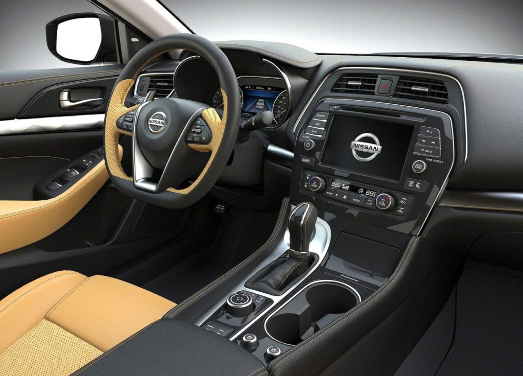 hd-new_york_2015_nissan_maxima_1