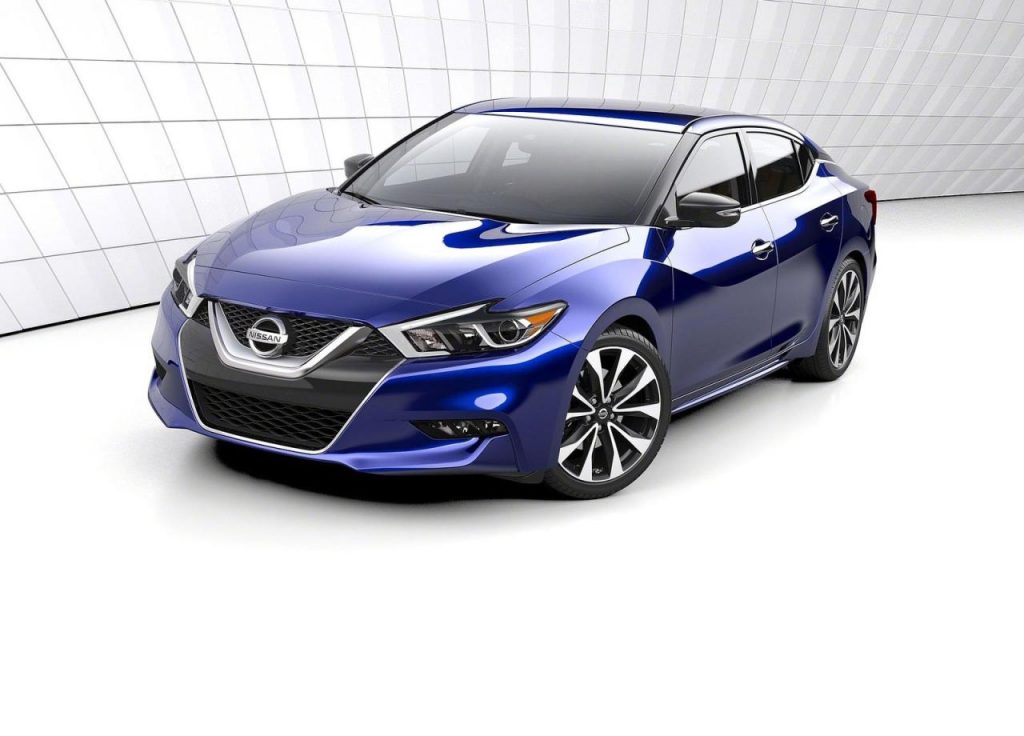 hd-new_york_2015_nissan_maxima_1-13