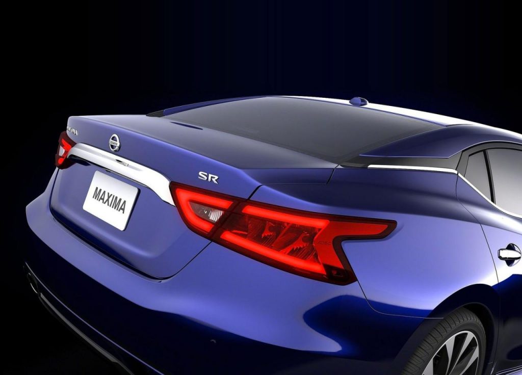 hd-new_york_2015_nissan_maxima_1-5