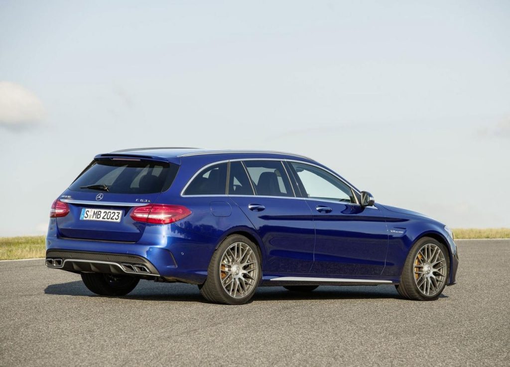 hd-paris_2014_mercedes_amg_c63_2-18