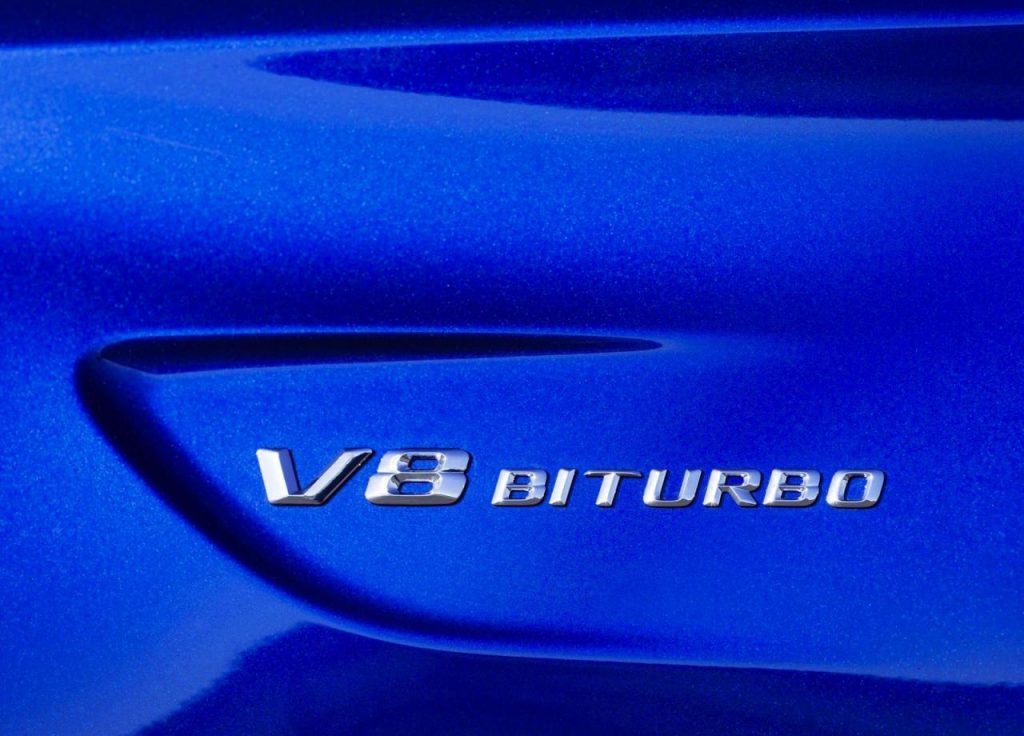 hd-paris_2014_mercedes_amg_c63_2-2