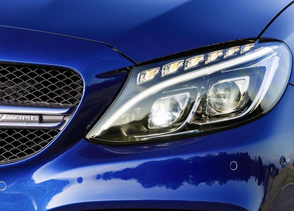 hd-paris_2014_mercedes_amg_c63_2-5