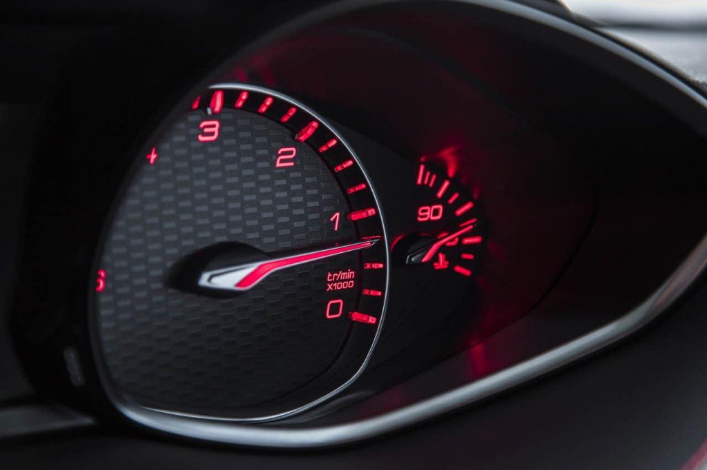 hd-paris_2014_peugeot_308_gt_1-30