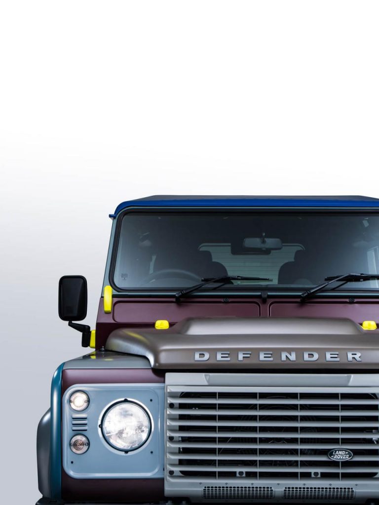 hd-paul_smith_et_le_land_rover_defender_1-22
