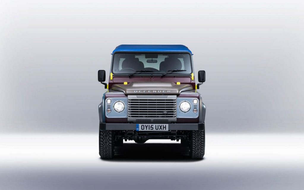 hd-paul_smith_et_le_land_rover_defender_1-25