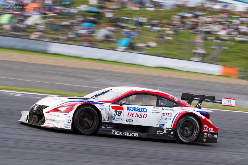 hd-super_gt_2015_2_carton_plein_pour_nissan_fuji_1-12