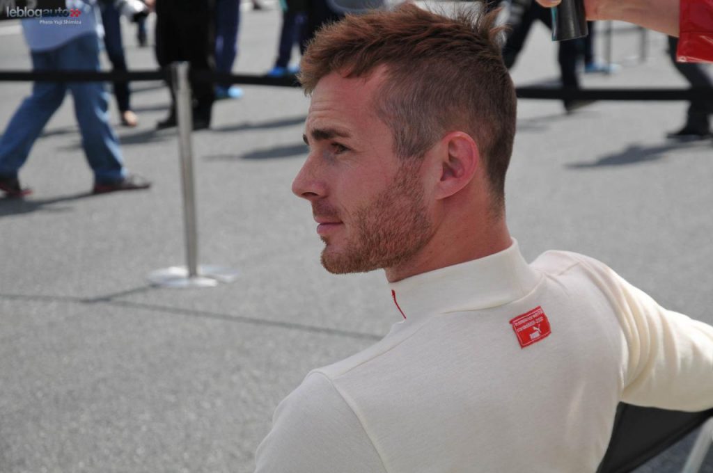 hd-super_gt_2015_2_carton_plein_pour_nissan_fuji_1-2