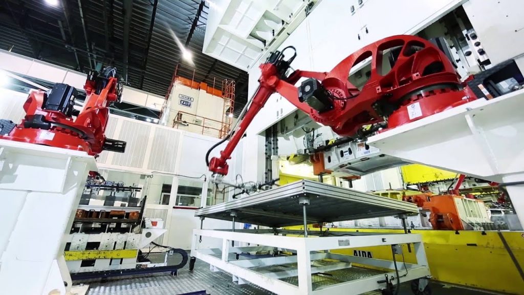 Stellantis a vendu Comau, le géant italien de la robotique et de l’automatisme comau