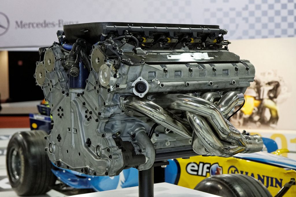 F1 V10