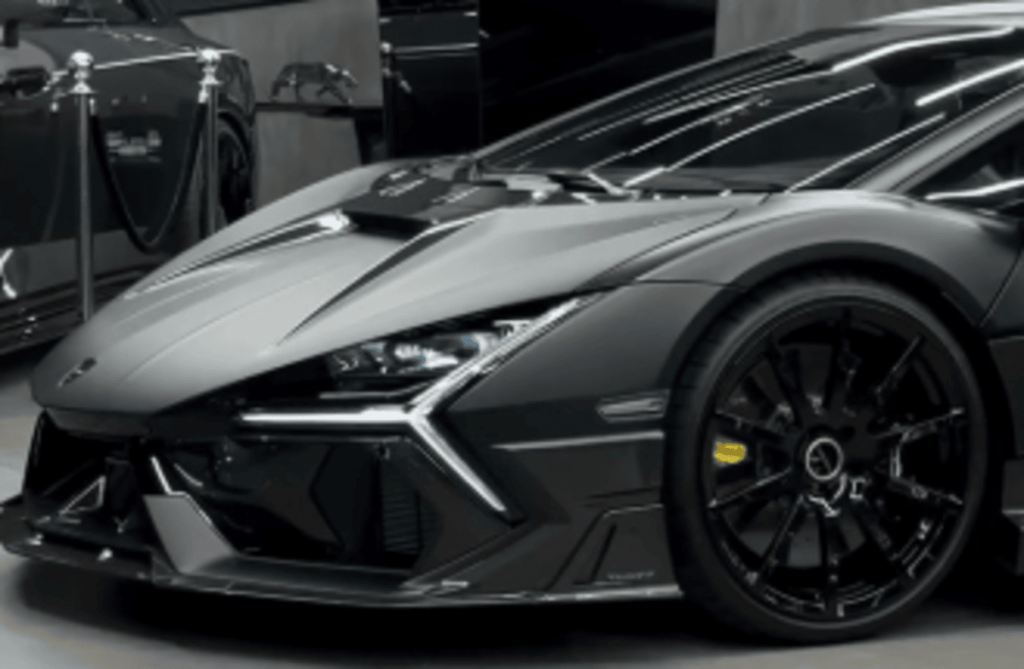 Lamborghini Revuelto Mansory : puissance brute et esthétique furtive