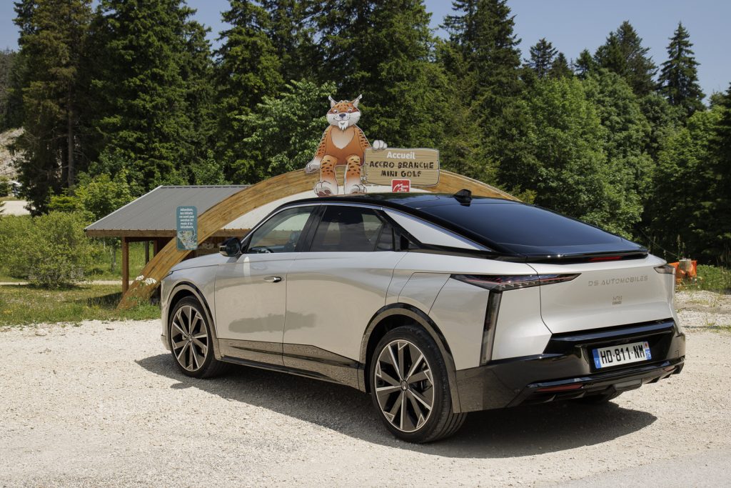 DS N°8 E-Tense 350 Jules Verne