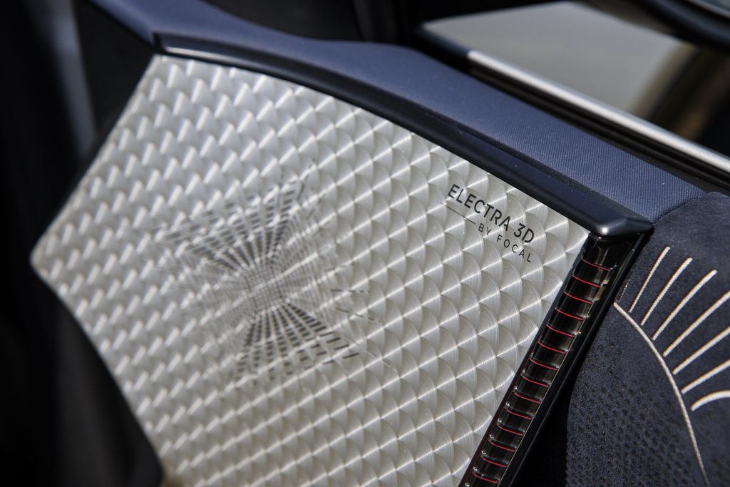 DS N°8 E-Tense 350 Jules Verne