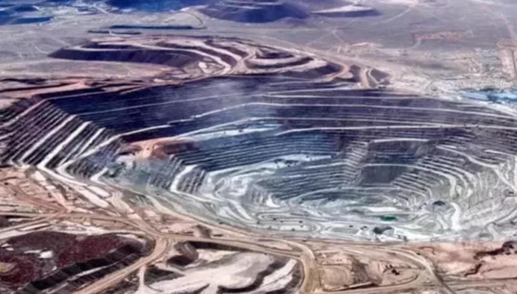 Crise du lithium : les producteurs en alerte face au ralentissement des véhicules électriques