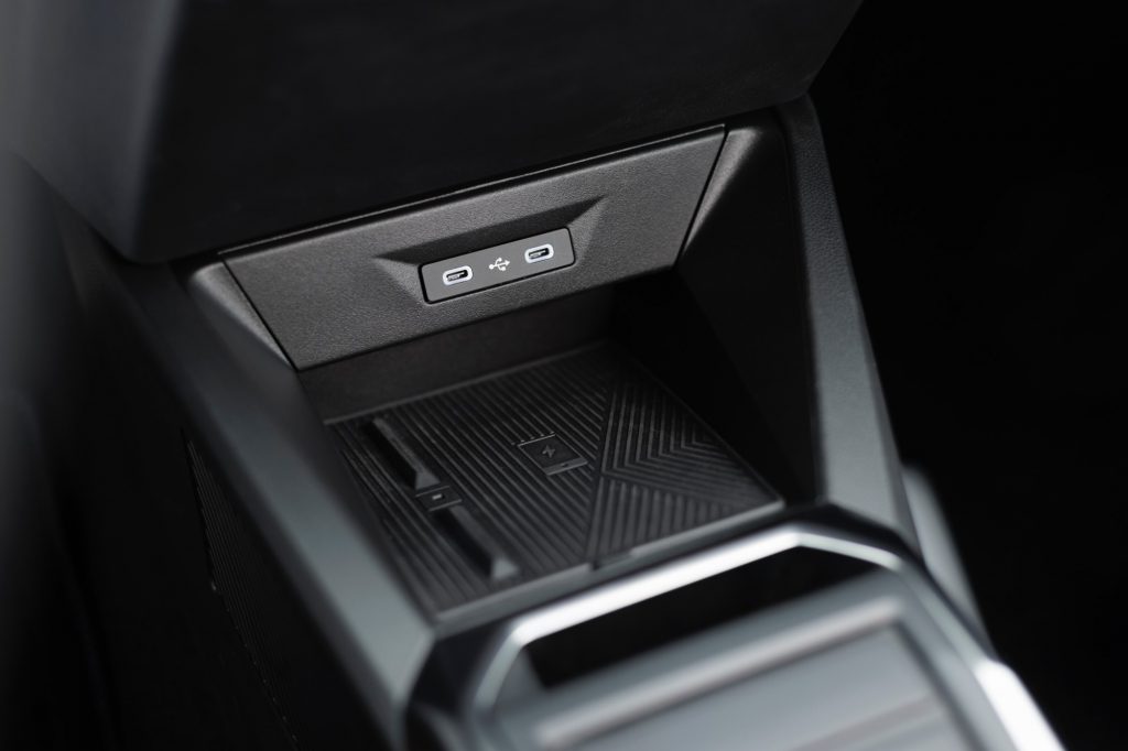 Renault Clio – Esprit Alpine Rouge Absolu – Photos