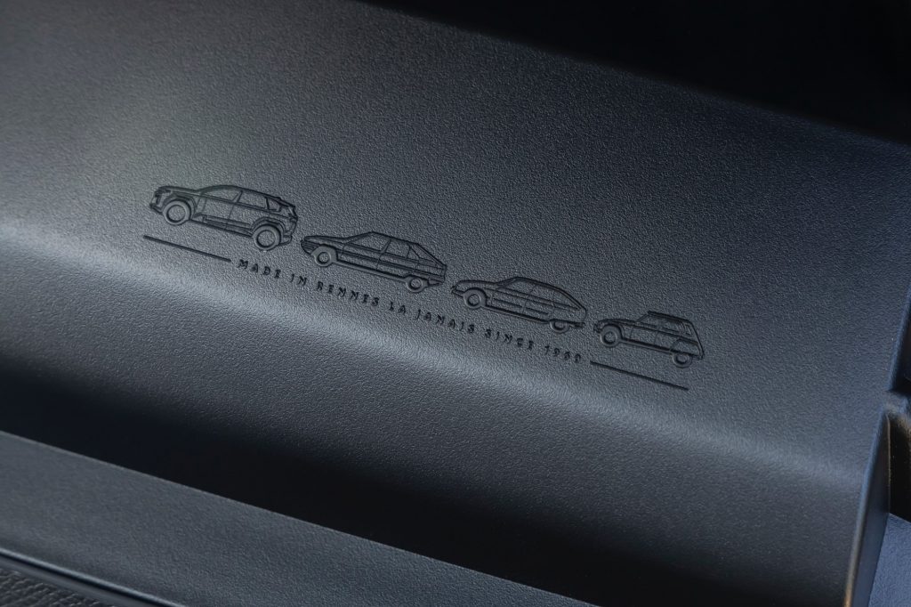 C5-Aircross-PHEV-115