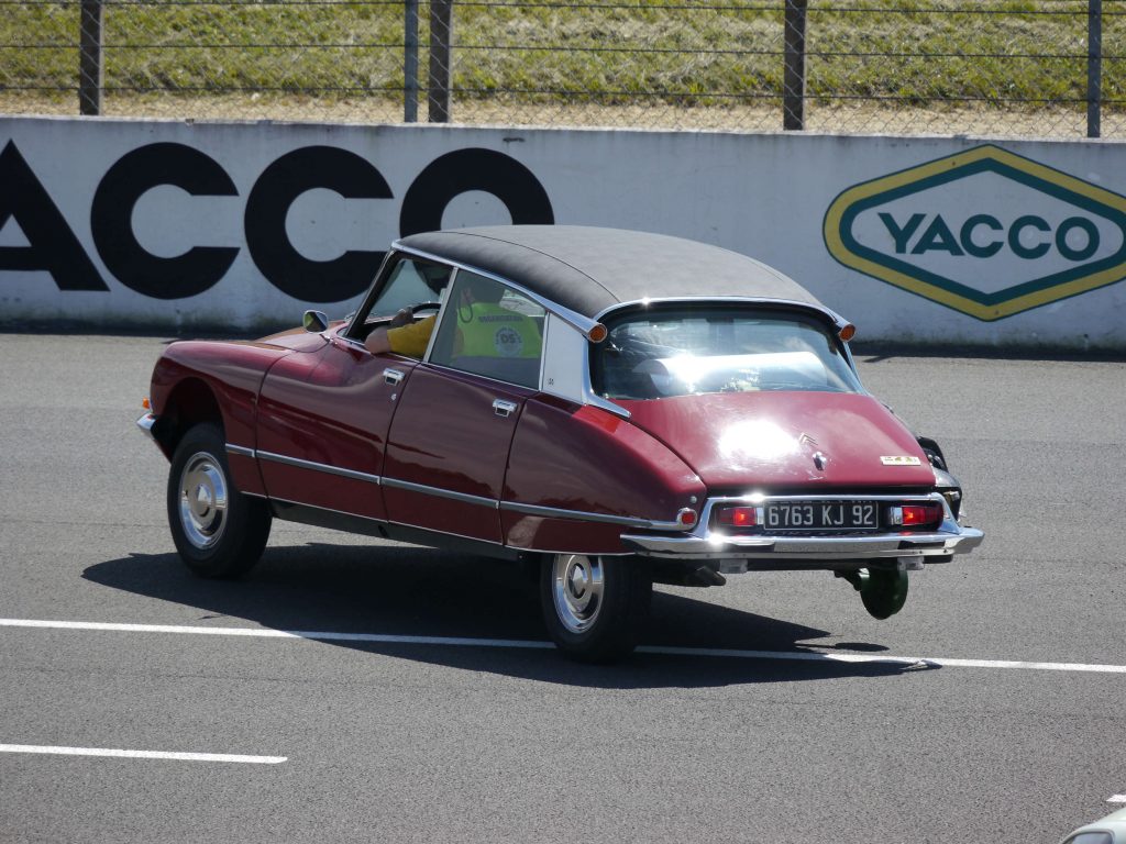 (C) Klaus Nahr - CC BY-SA 2.0 (C) Klaus Nahr - CC BY-SA 2.0