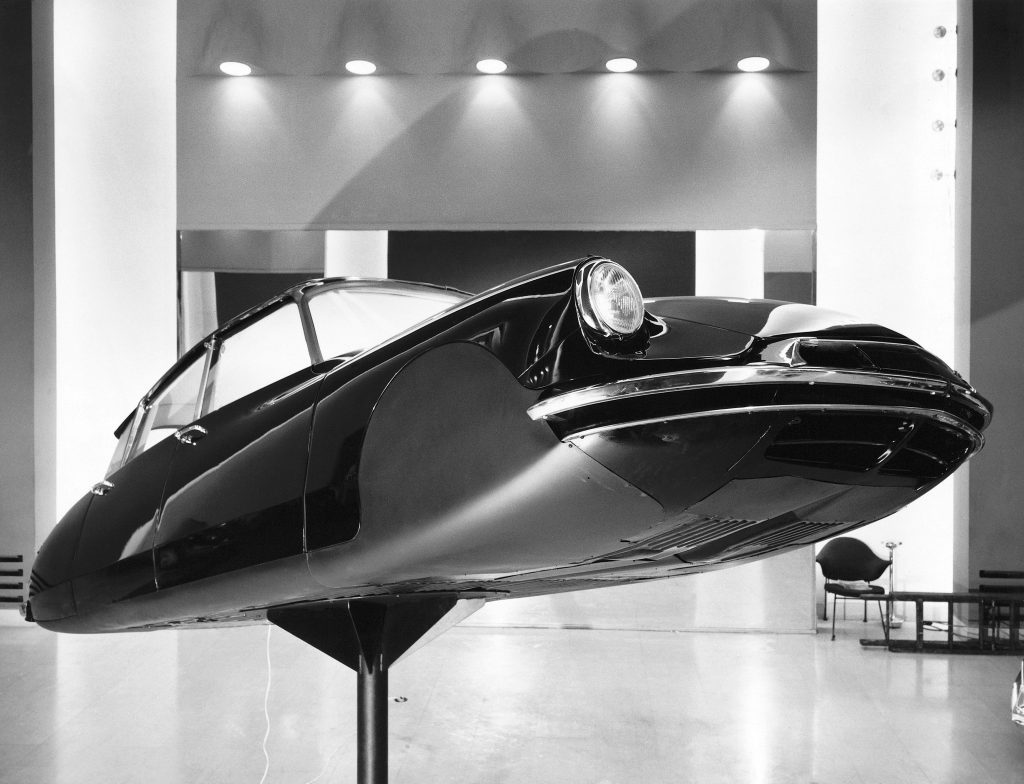 (C) DS Automobiles (C) DS Automobiles