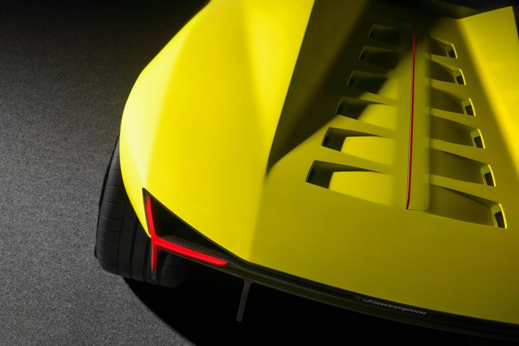 Lamborghini_Manifesto_06