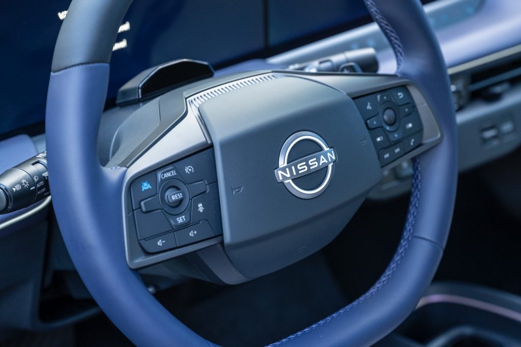 NISSAN LEAF general117