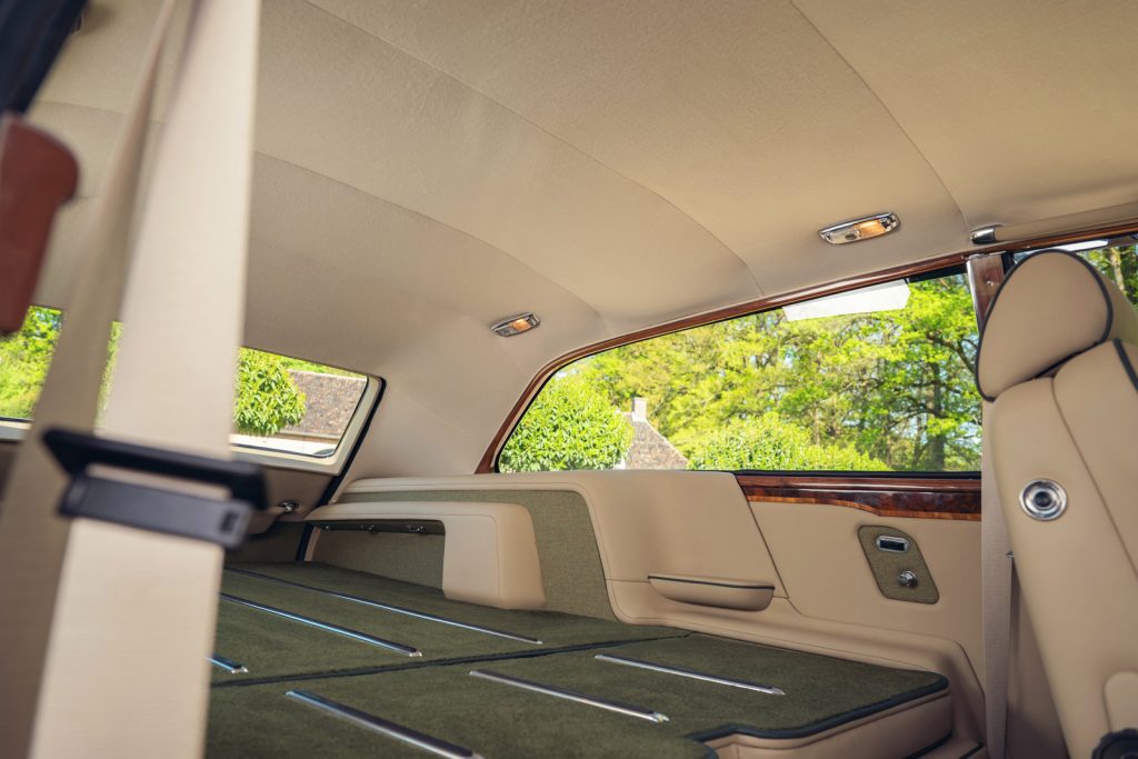 Niels-van-Roij-Rolls-Royce-Corniche-Shooting-Brake-7