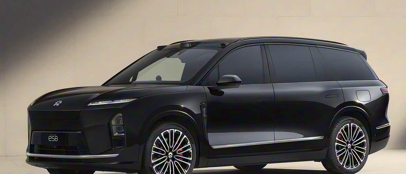 Nio ES8
