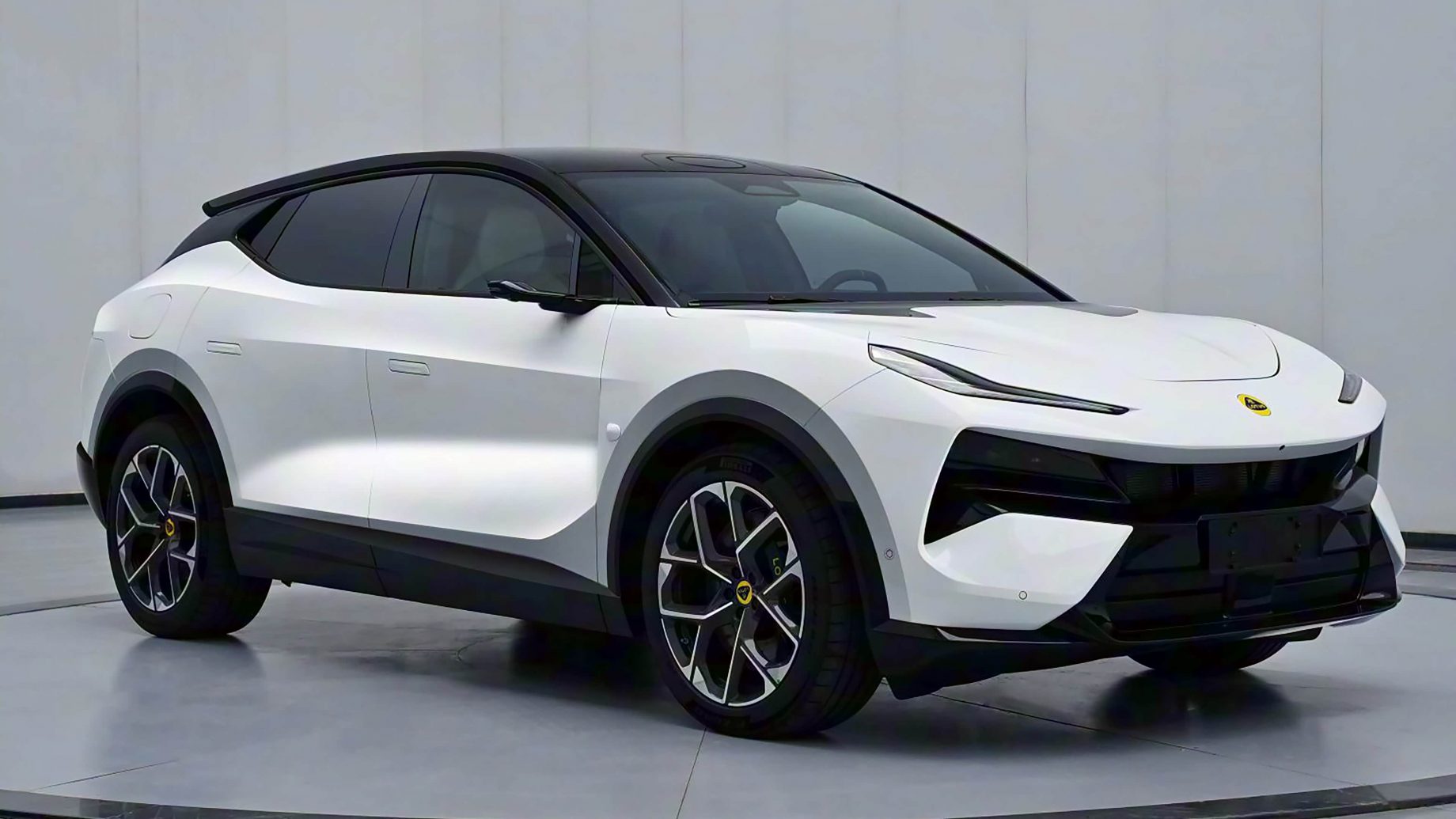 Lotus Eletre For Me PHEV