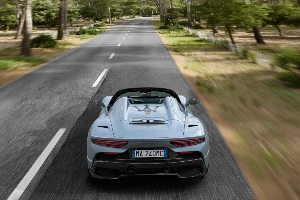 Il perd 107 000 $ avec sa Maserati MC20 Cielo en moins de 800 km