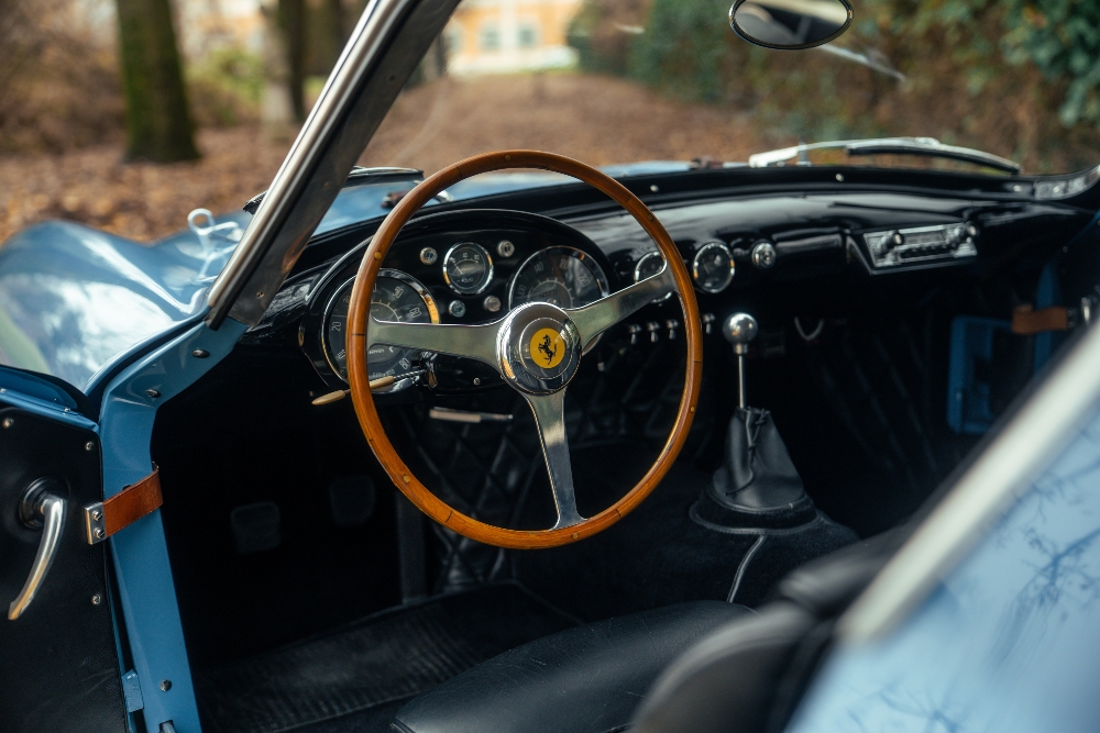 Cette Ferrari 250 GT Tour de France 1956 est &agrave; vendre pour un prix sup&eacute;rieur &agrave; 13 millions d'euros