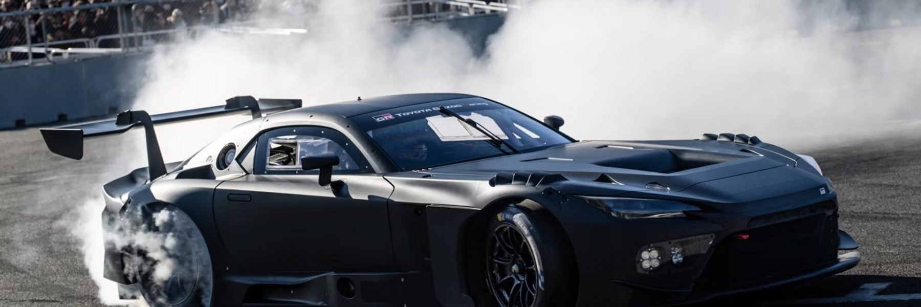 Toyota GR GT et GR GT3 : les supercars sont de sorties sur route pour un show spectaculaire