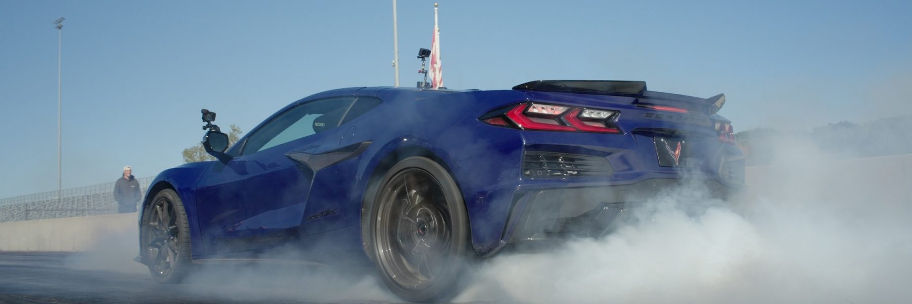 1250 chevaux, 0 &agrave; 100 km/h en 1,68 seconde, 200 000 euros : la Chevrolet Corvette ZR1X met &agrave; mal les hypercars