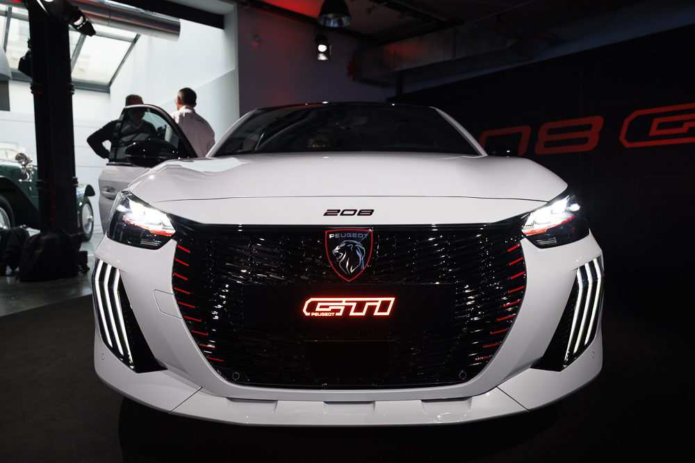 Peugeot E-208 GTi