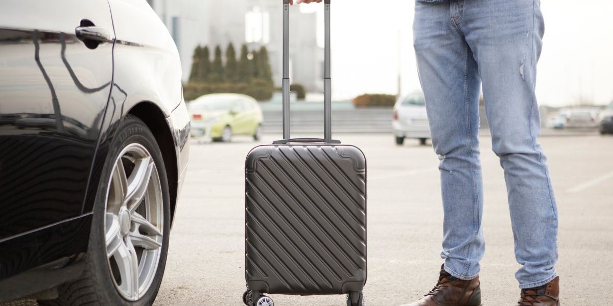 La location de voiture courte dur&eacute;e en France : usages, mutations et perspectives