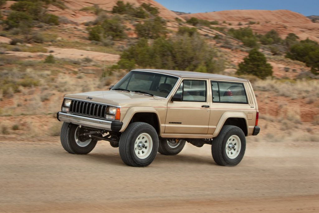 2026_EJS_Cherokee-XJ_Pioneer_04