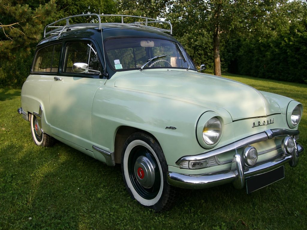 (C) Club SIMCA France