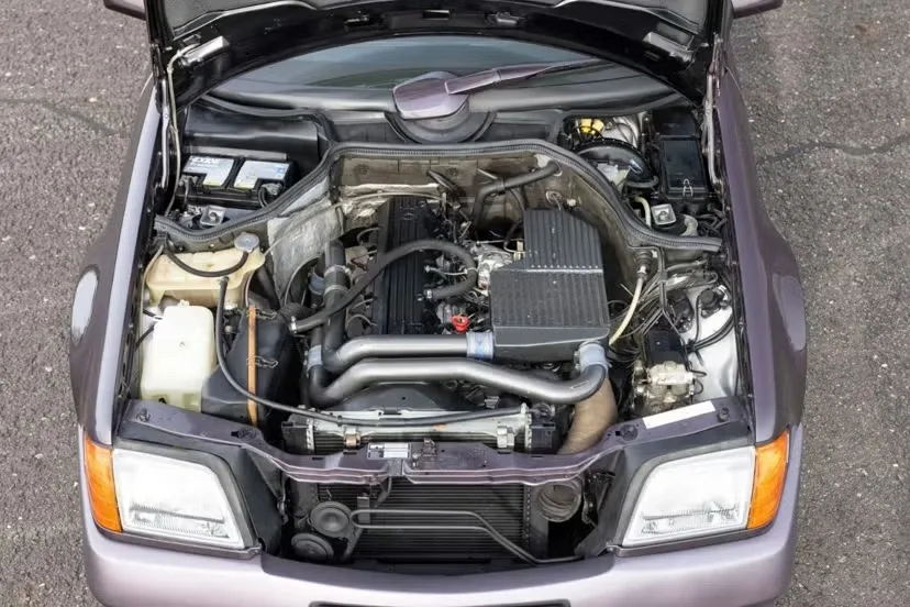 La Boschert B300 transforme une Mercedes 300 CE en Gullwing moderne