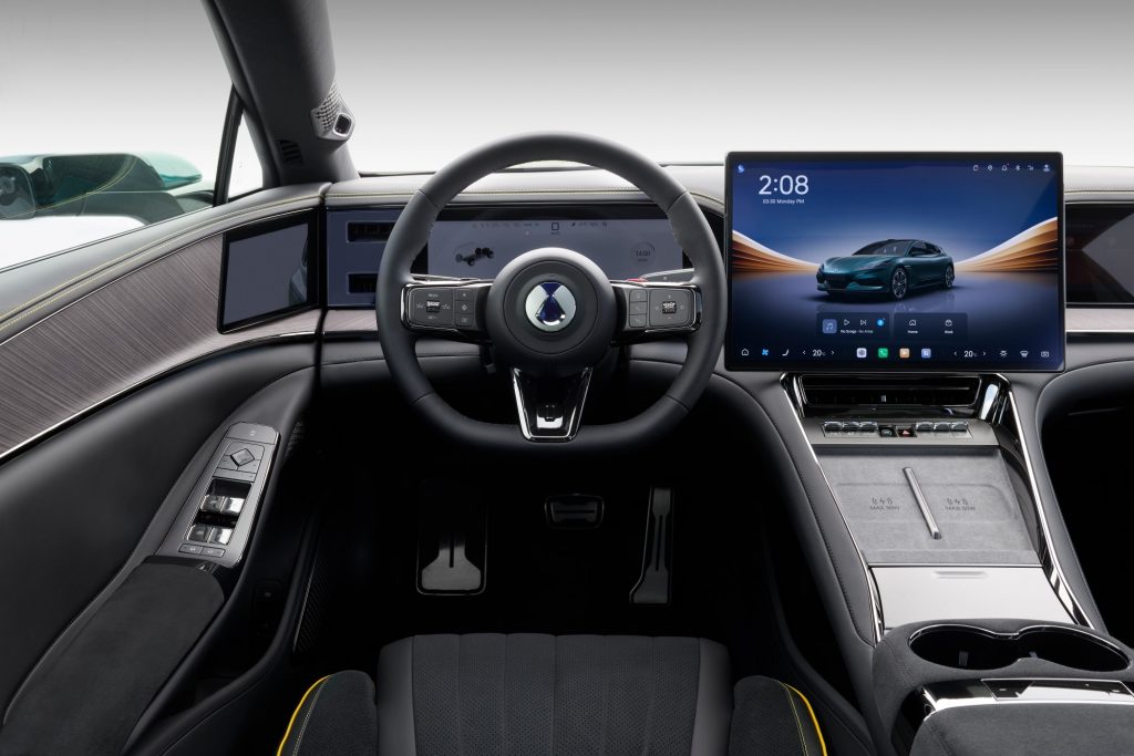 Essai Denza Z9 GT EV 46