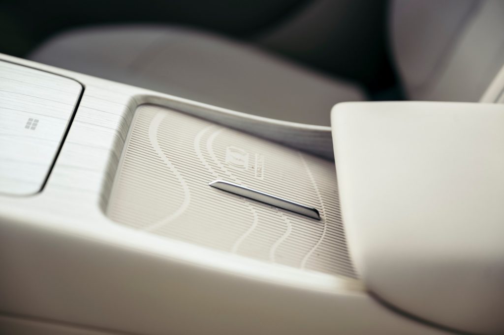 Essai Geely E5 4