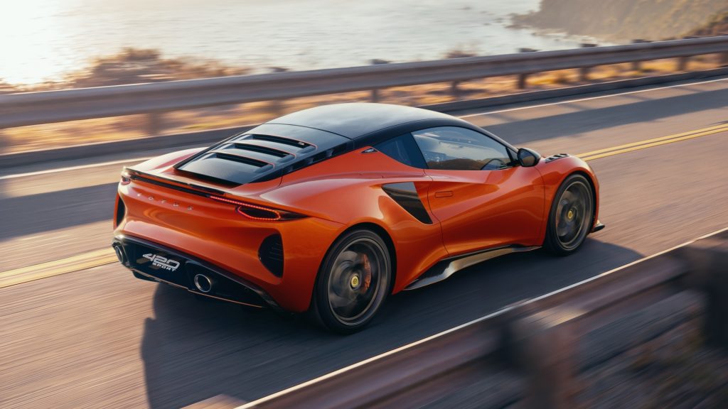 Lotus_Emira-420-Sport_04