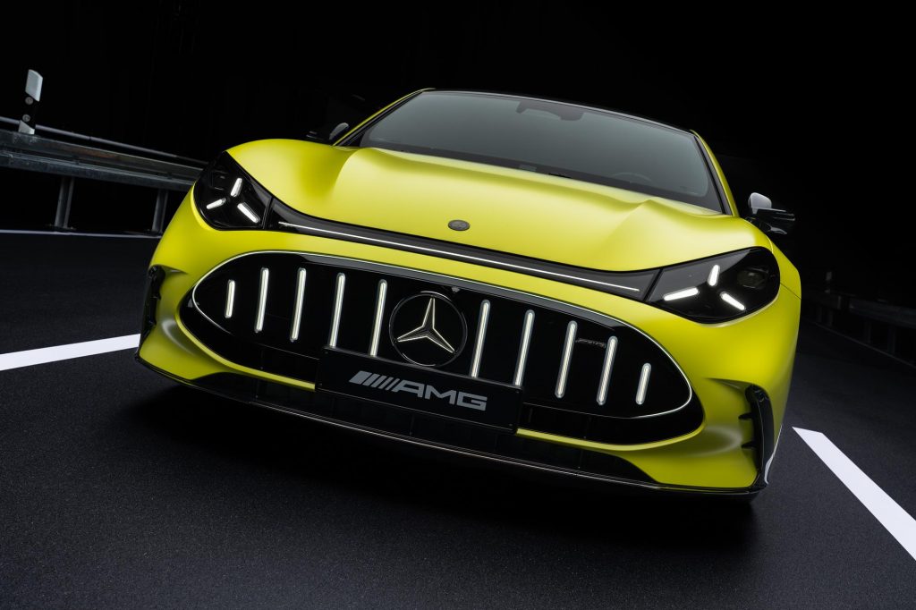 Mercedes-AMG GT 4 Doors 2026 – 26c0129_002