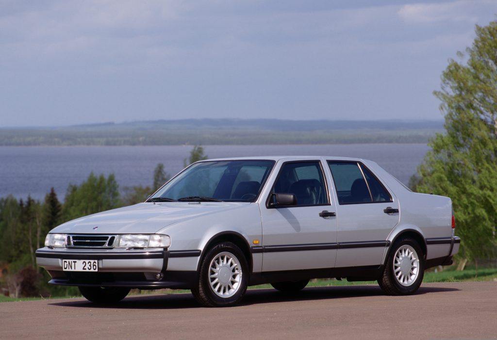 Saab 9000