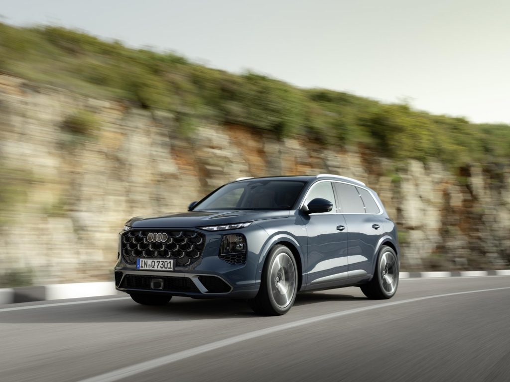 Nouvel Audi Q7 : la troisième génération du SUV arrive avec jusqu’à 7 places et un V6 diesel électrifié