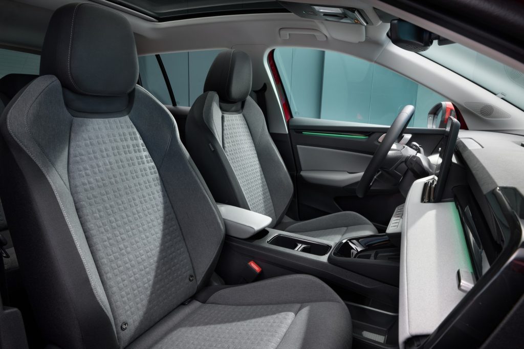 Epiq_selection_seats_front