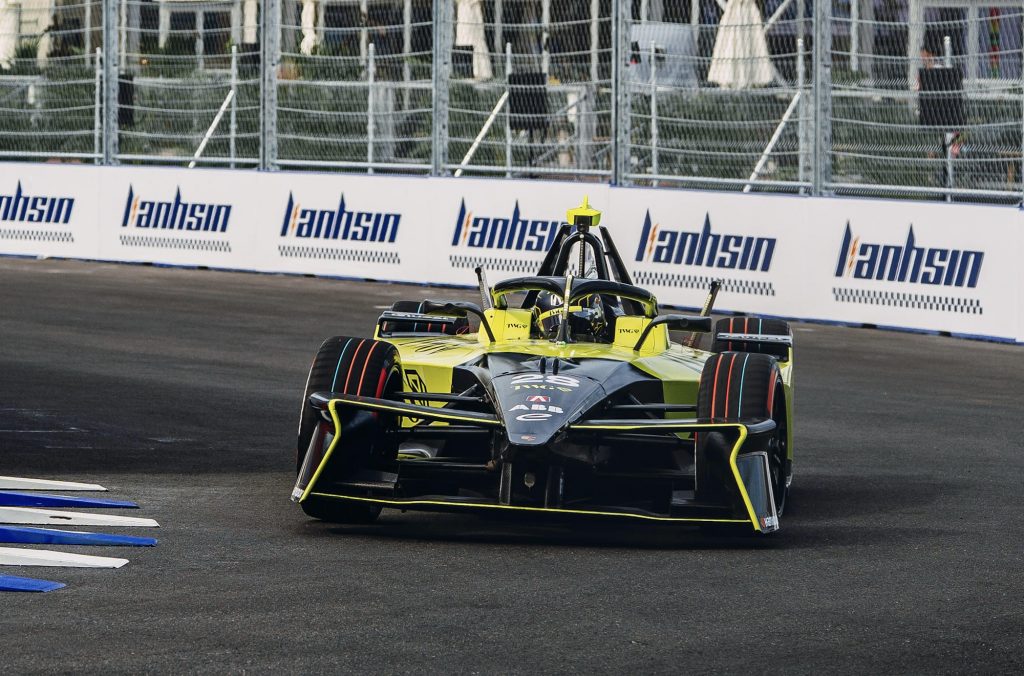 Formule E Sanya : Dennis, Drugovich et Andretti royaux en Chine