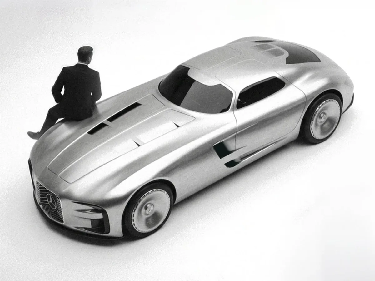 Ce concept Mercedes dessiné par un étudiant dans son studio parisien a trompé des professionnels