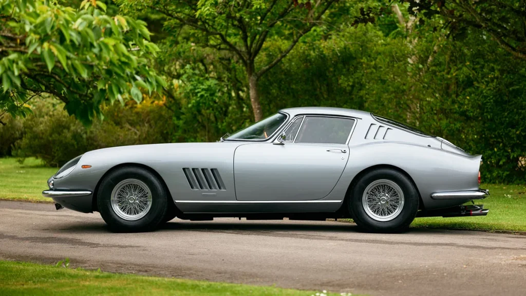 Cette Ferrari de 1966 d’Eric Clapton est à vendre pour près de 4 millions de dollars Cette Ferrari de 1966 d'Eric Clapton est à vendre pour près de 4 millions de dollars