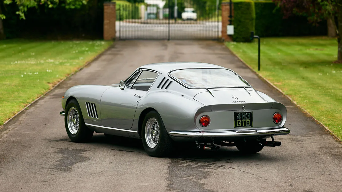 Cette Ferrari de 1966 d'Eric Clapton est à vendre pour près de 4 millions de dollars Cette Ferrari de 1966 d'Eric Clapton est à vendre pour près de 4 millions de dollars