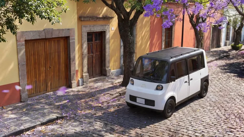 Le Mexique lance l’Olinia 1, voiture électrique 6 places à 7500 euros Le Mexique lance l'Olinia 1, voiture électrique 6 places à 7500 euros