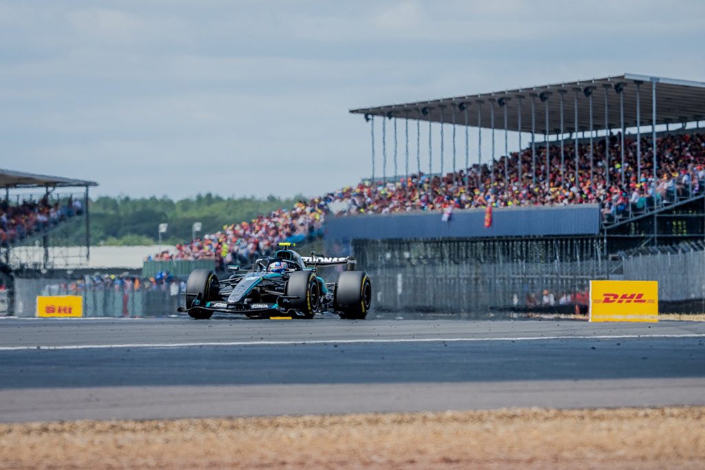 Kimi Antonelli décroche la pole position de Silverstone 2026 en Formule 1